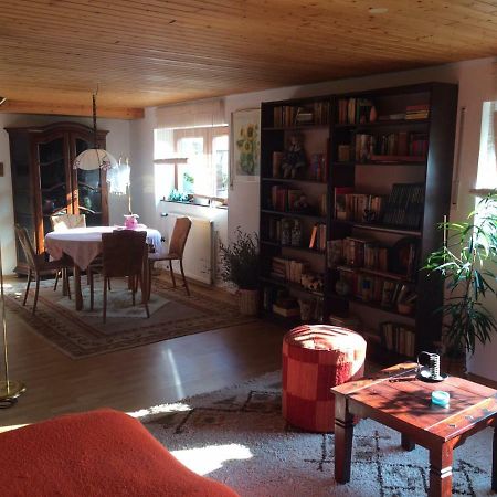Schones Zimmer In Gimmeldingen/ Konigsbach Neustadt an der Weinstraße Екстериор снимка