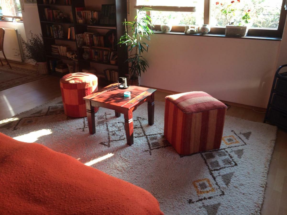 Schones Zimmer In Gimmeldingen/ Konigsbach Neustadt an der Weinstraße Екстериор снимка