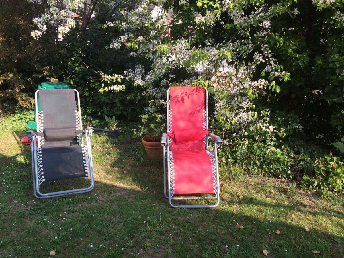 Schones Zimmer In Gimmeldingen/ Konigsbach Neustadt an der Weinstraße Екстериор снимка